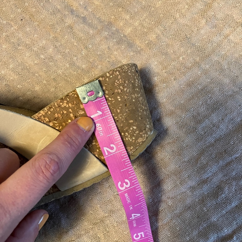 Leather Sandals - Picture 6 of 7